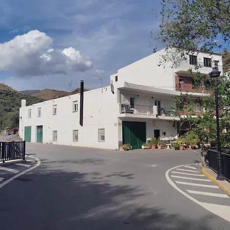 La Fuente Holiday home *